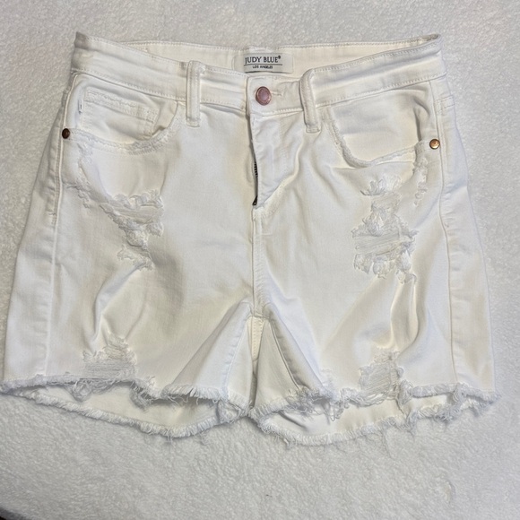 Judy Blue Women's White Frayed Jean Shorts - Picture 1 of 2